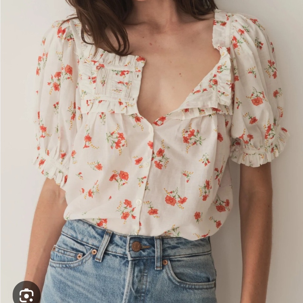 Doen Floral Blouse in White and Red